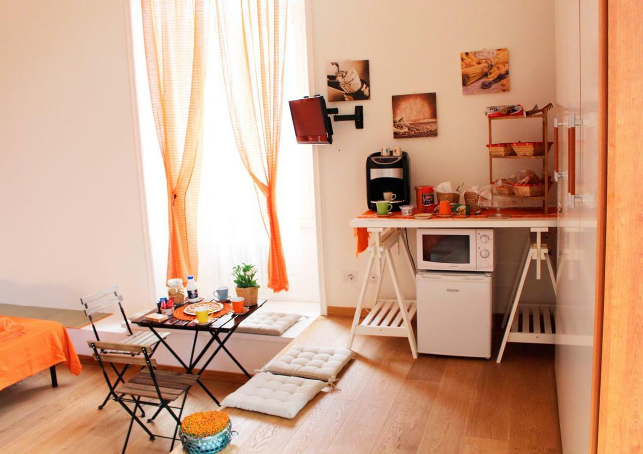 안골로99 B&B 로마 외부 사진